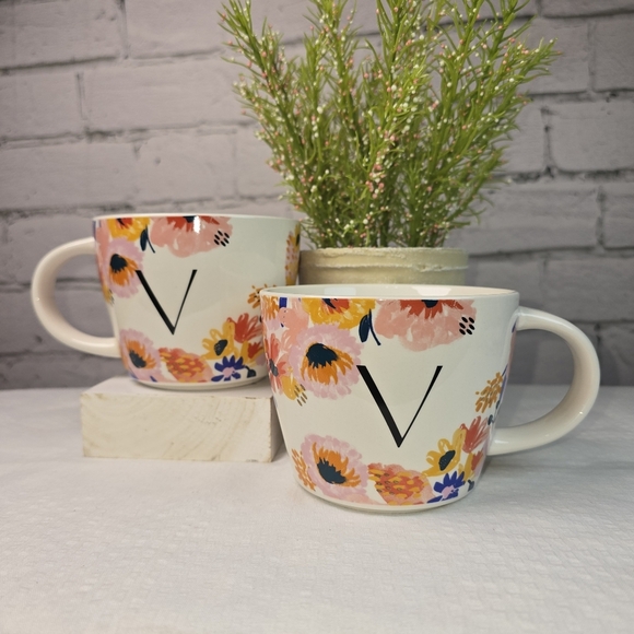 Opalhouse Pink and Orange Ceramic Mugs with Floral Design V Intial - Picture 1 of 7